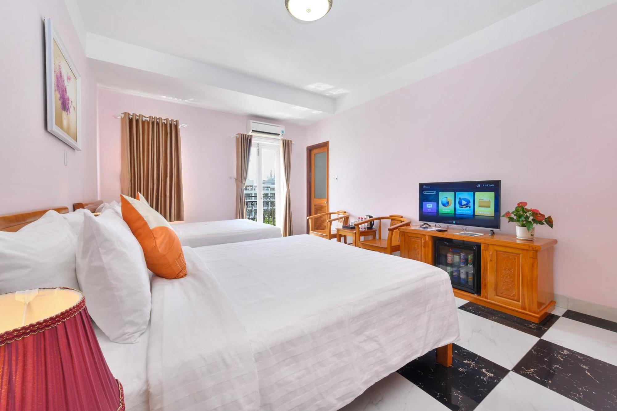 Luxy Park Hotel - Phu Quoc Centre Екстериор снимка