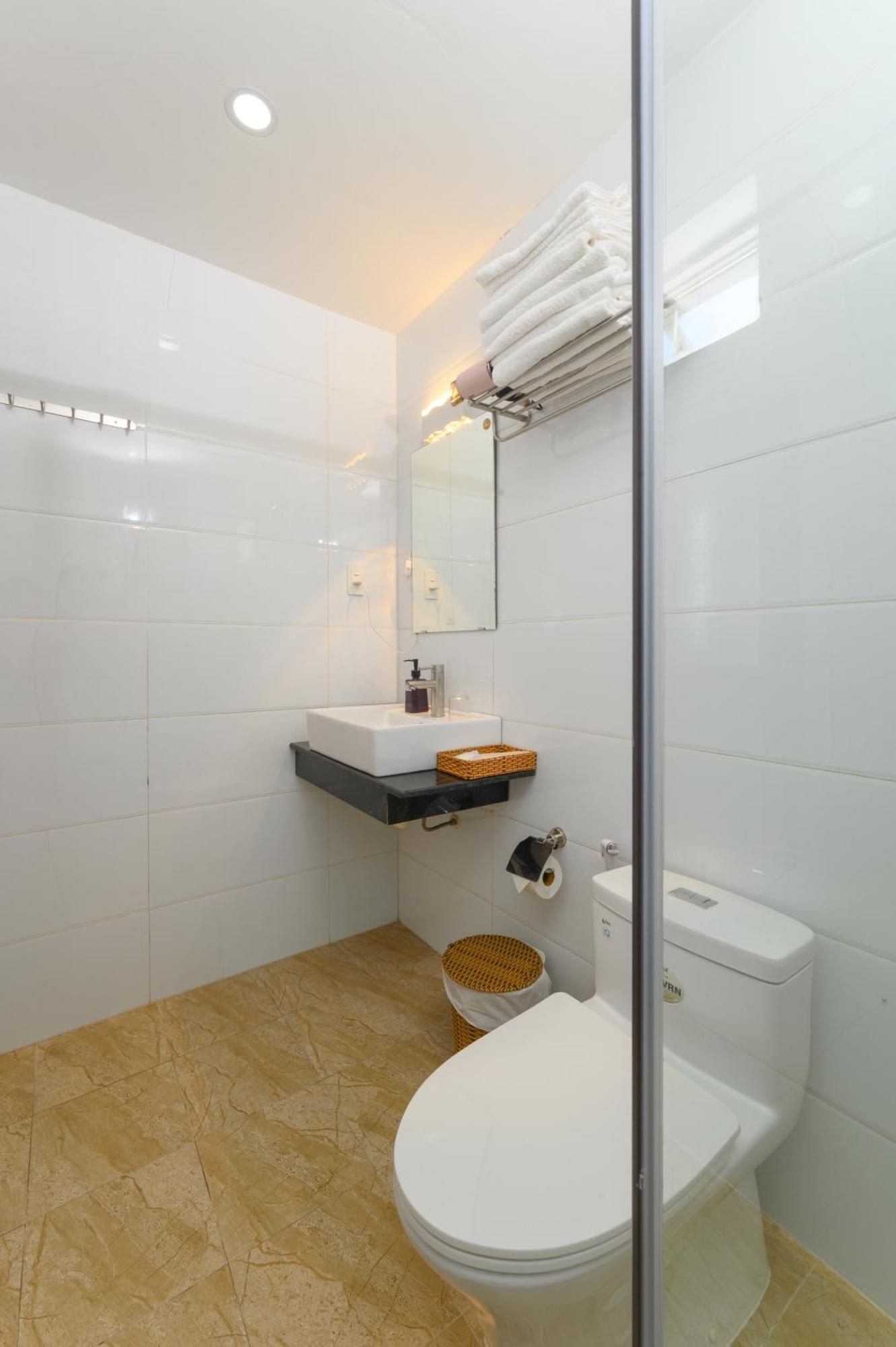 Luxy Park Hotel - Phu Quoc Centre Екстериор снимка