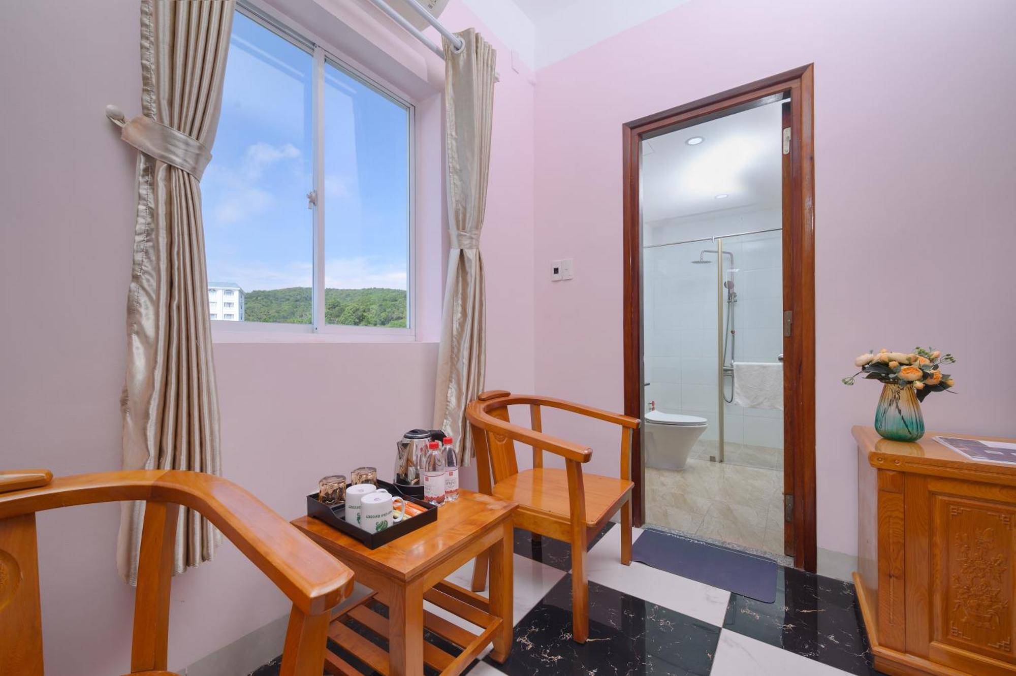 Luxy Park Hotel - Phu Quoc Centre Екстериор снимка