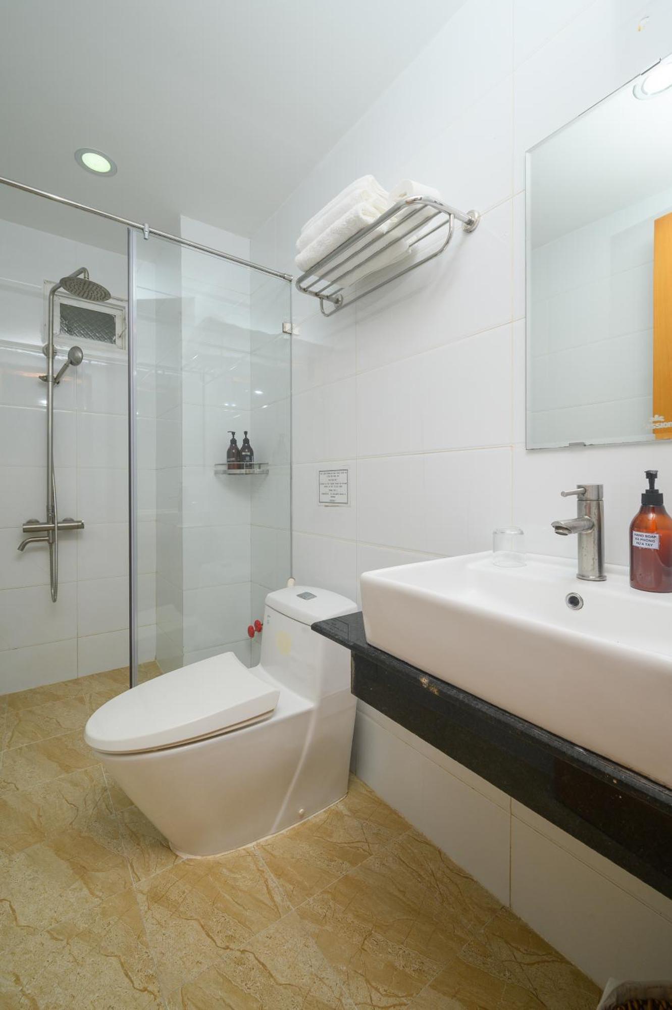 Luxy Park Hotel - Phu Quoc Centre Екстериор снимка